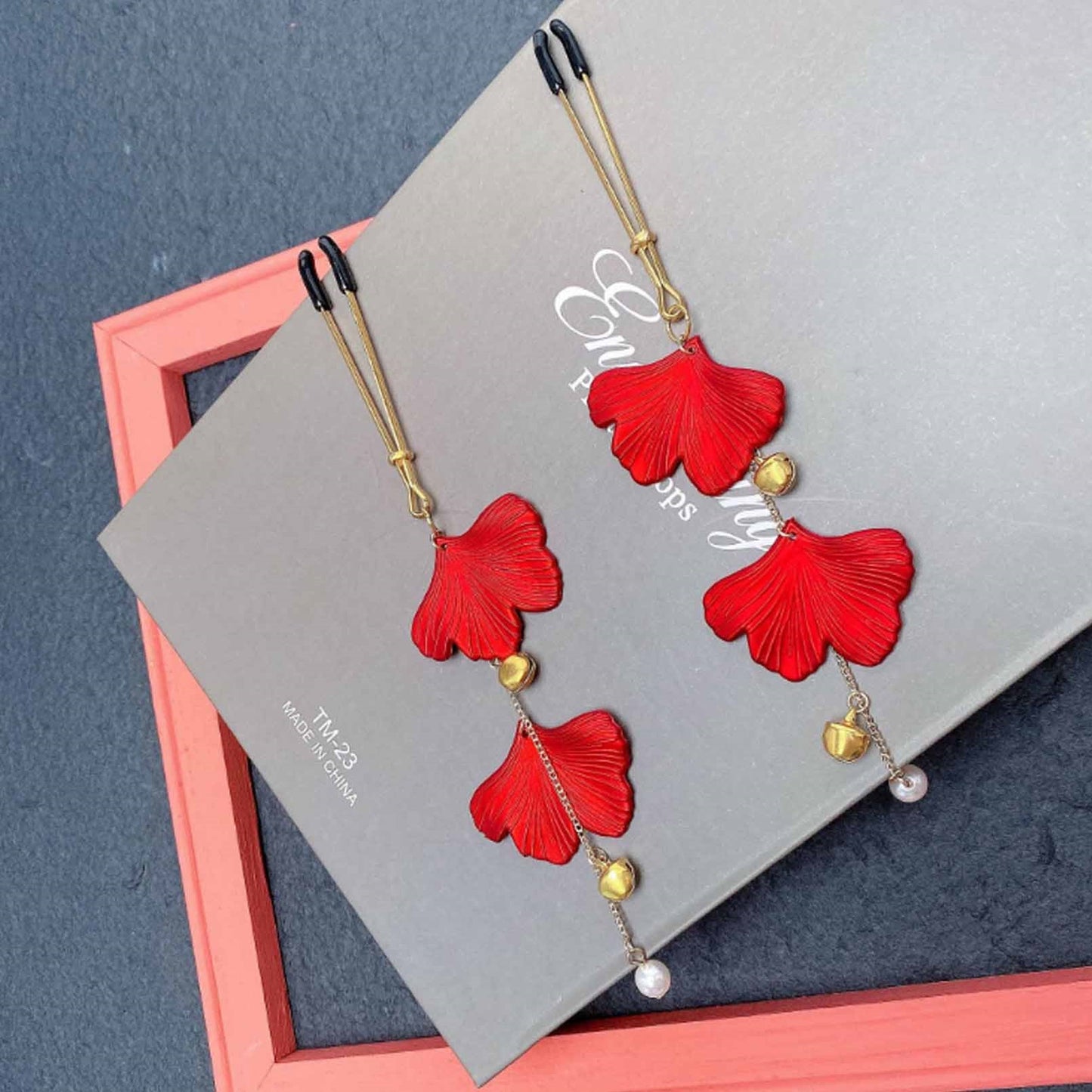 1 Pair Nipple Clamp Rings petal Non Pierced pearl