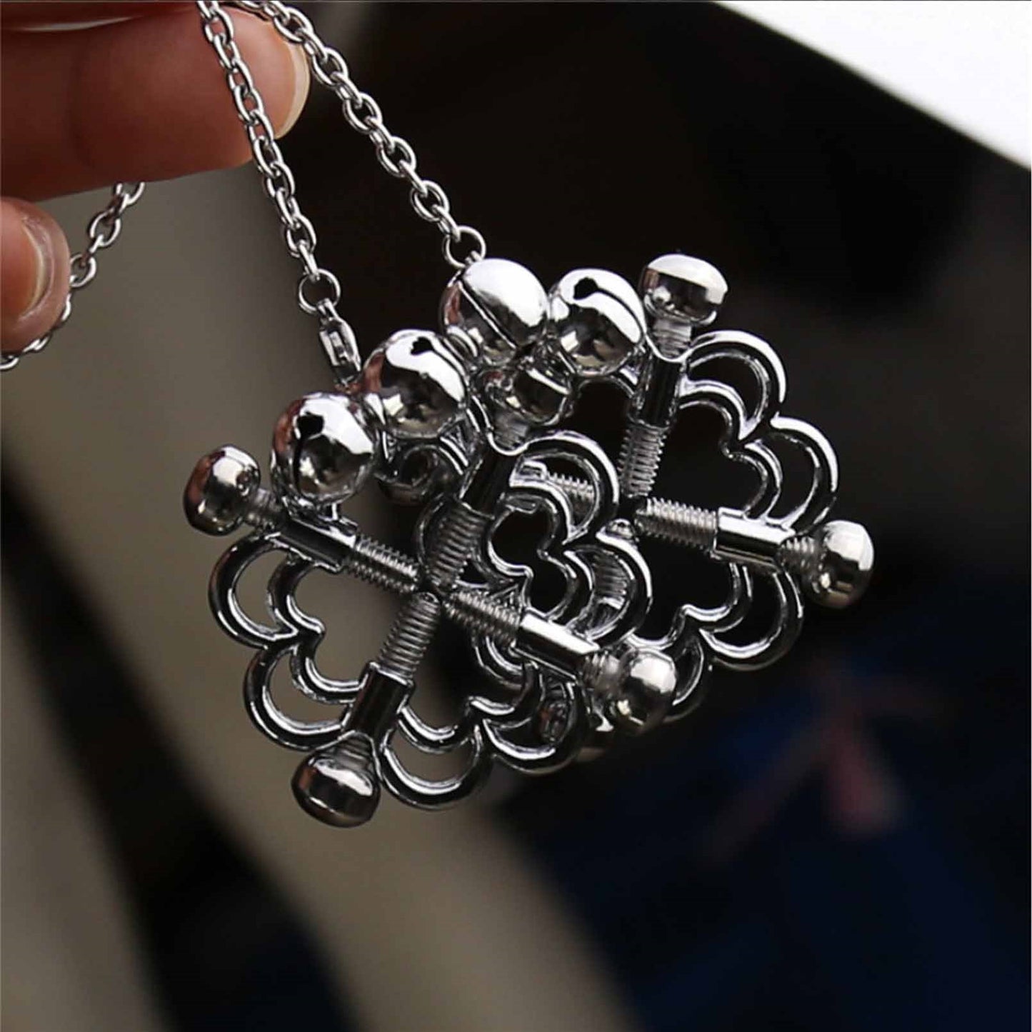 Stainless Steel Non Piercing Screw On Adjustable N