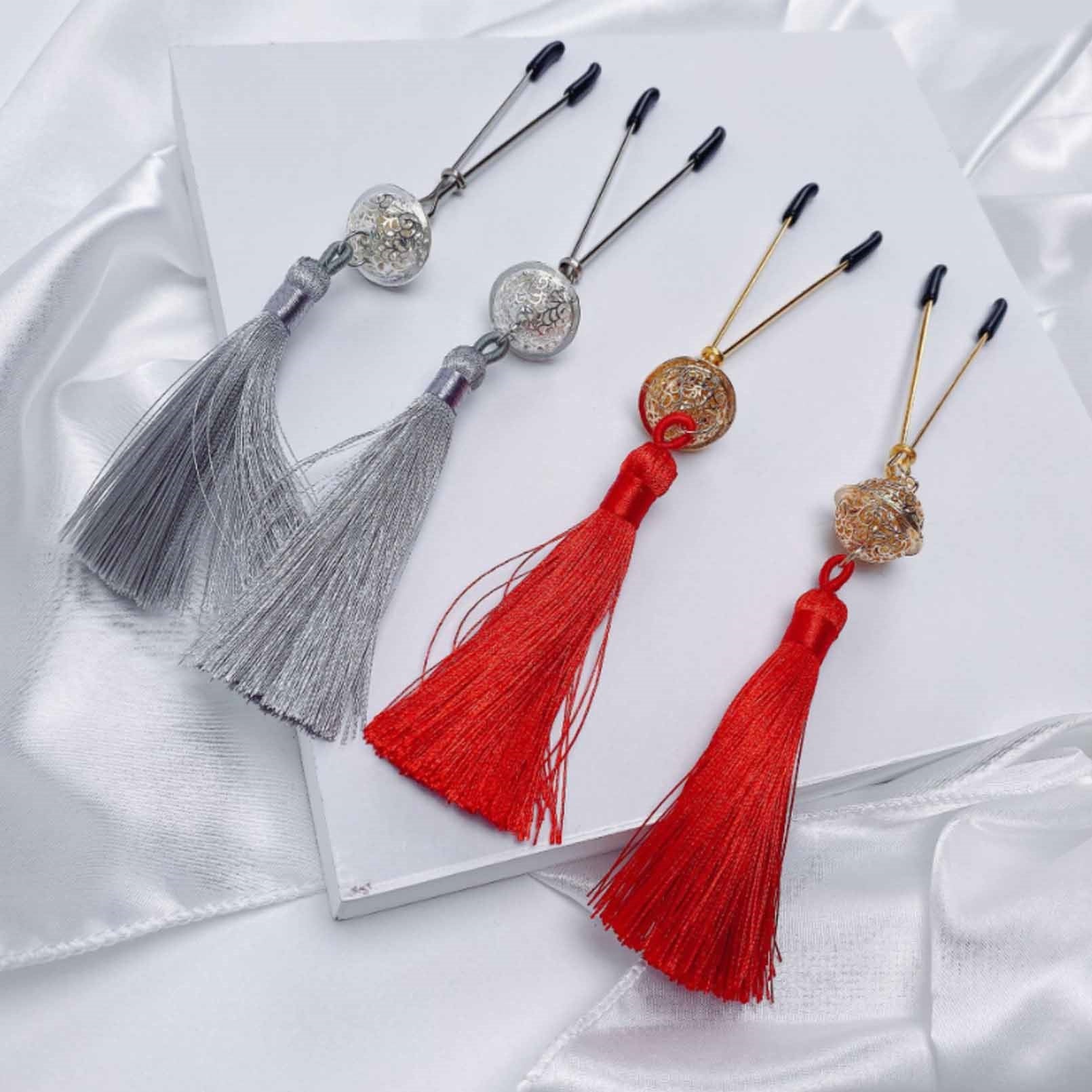 Palace Bell Metal Tassels Pendant Nipple Clamps Cl